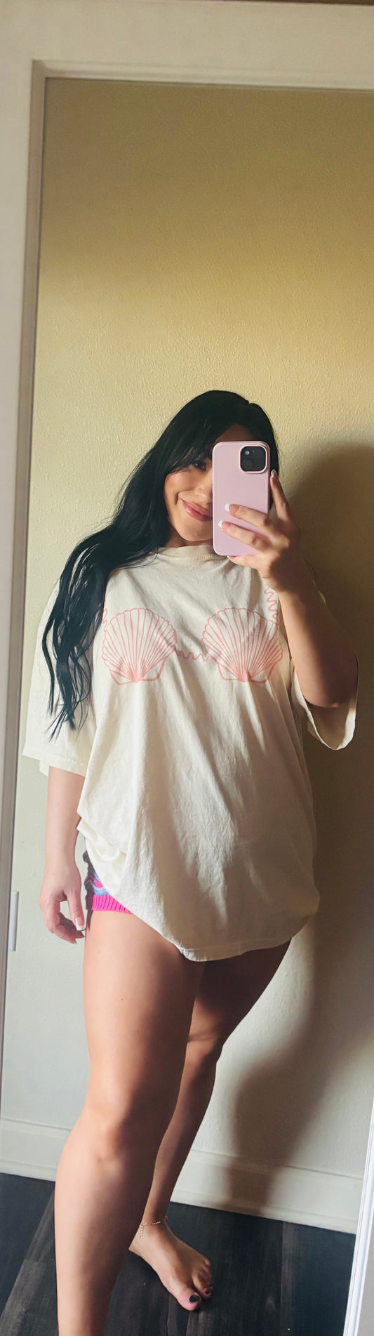 Seashell Bikini Graphic Tee on Ivory